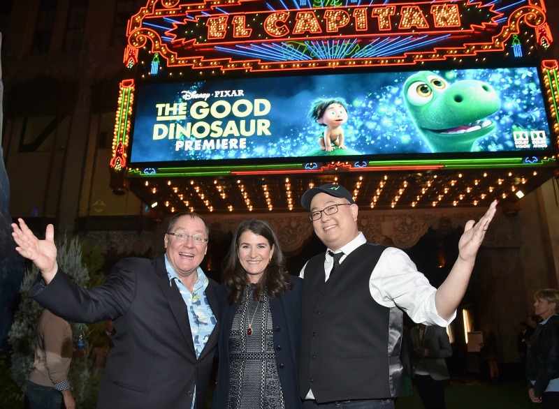 (L-R) Executive producer John Lasseter, producer Denise Ream and director Peter Sohn attend the World Premiere Of Disney-Pixar's THE GOOD DINOSAUR at the El Capitan Theatre on November 17, 2015 in Hollywood, California. (Photo by Alberto E. Rodriguez/Getty Images for Disney)