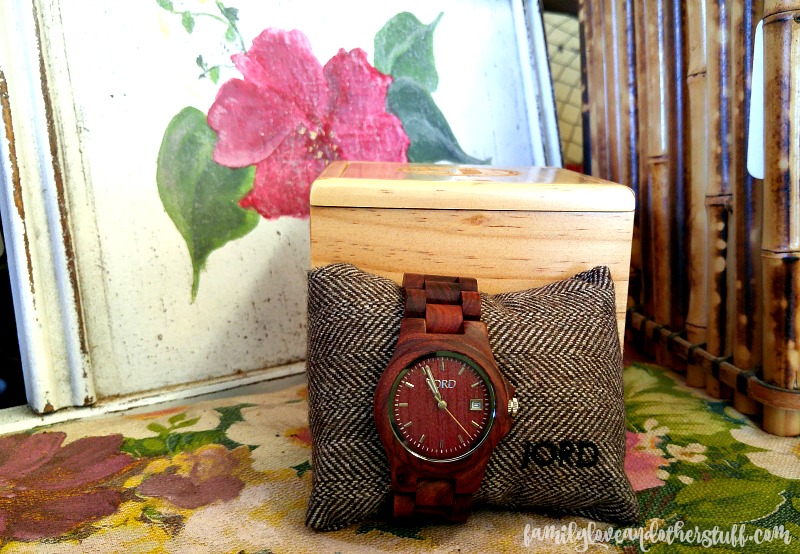 jord-redwood-ely-watch