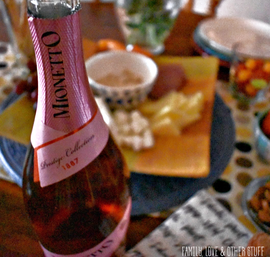 Holiday Gift Guide: Mionetto Sparkling Wines